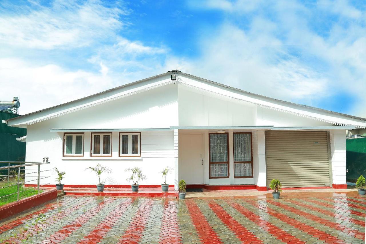 Oyo 238 Selva'S Guest House Nuwara Eliya Exterior foto